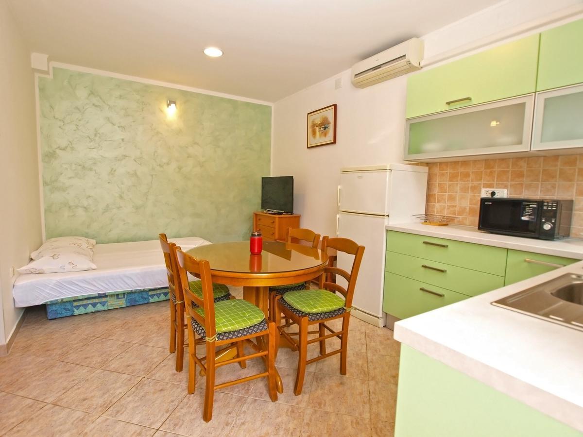 Apartments Slavka 1155 Pula Dış mekan fotoğraf