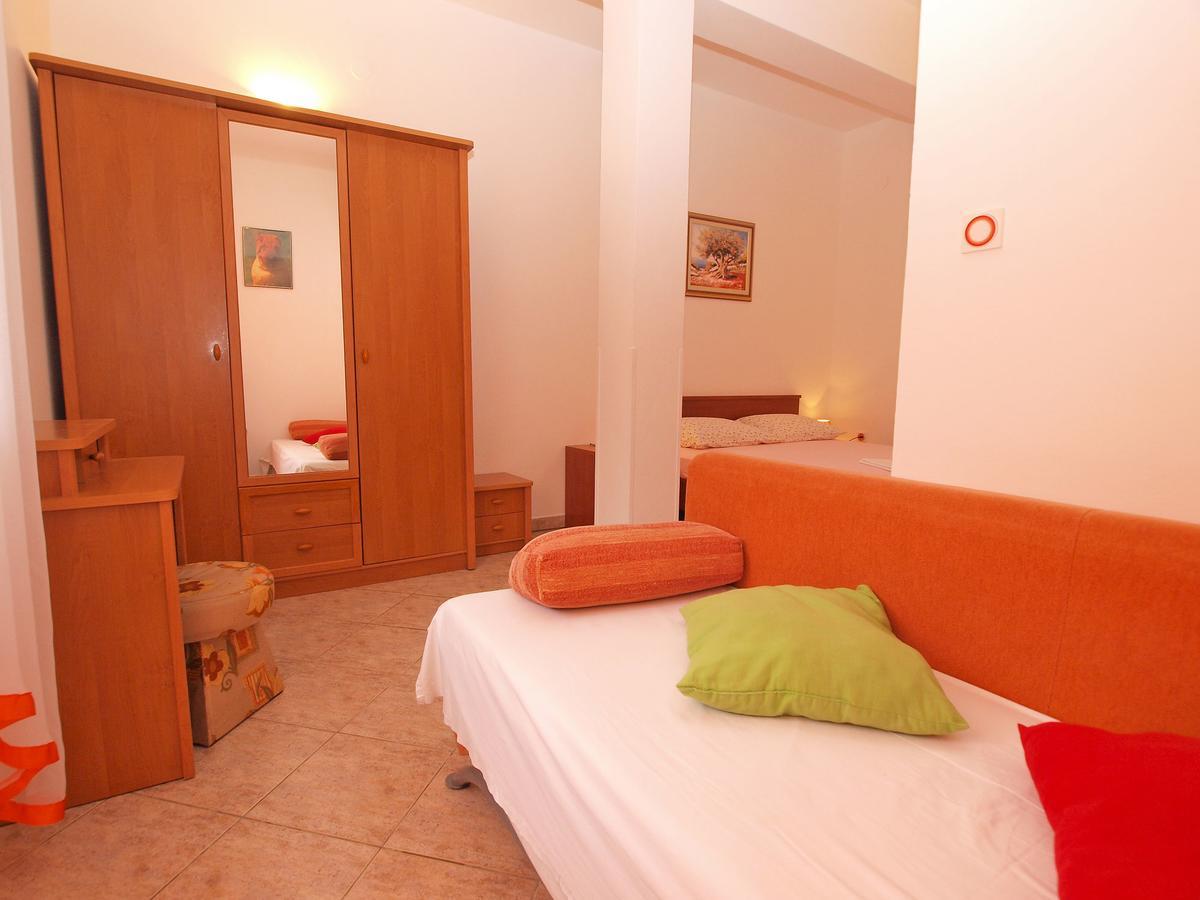Apartments Slavka 1155 Pula Dış mekan fotoğraf