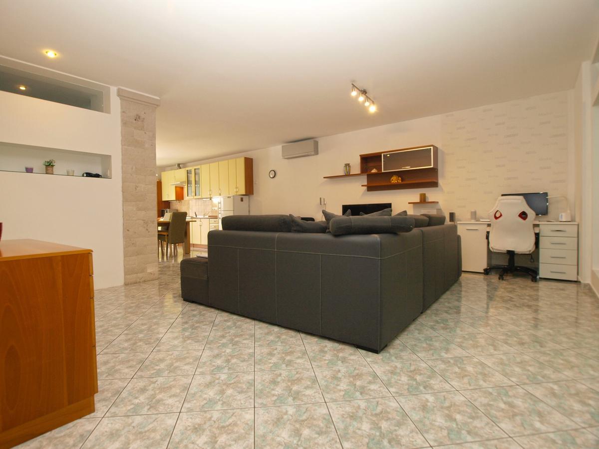 Apartments Slavka 1155 Pula Dış mekan fotoğraf